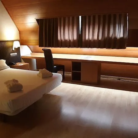 Iberik Rocallaura Balneari 4*